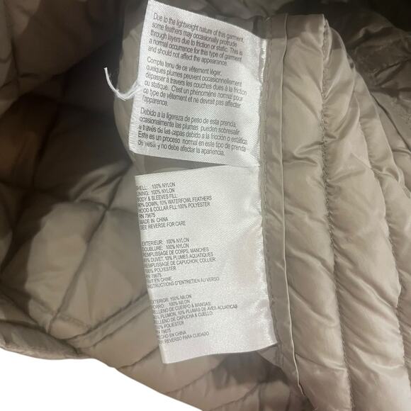 Michael Kors Women Tan Medium Lightweight Diamond Quilted Hooded Down Fill Coat - Picture 5 of 9